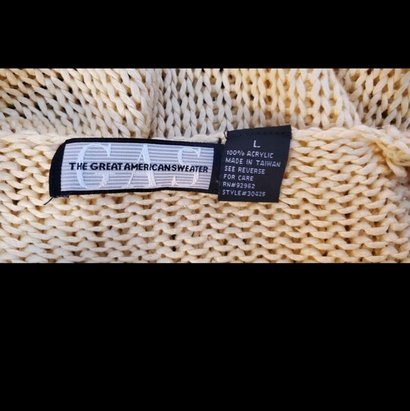 The Great American Sweater Knitted Acrylic Mesh Yellow Sweater - Picture 3 of 7